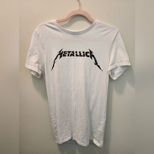 Metallica White Graphic Tee